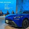 Eine Panel-Diuskussion von BMW und Toyota zum Thema Brennstoffzelle im Rahmen der Japan Mobility Show 2023.