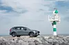 Der Volvo XC60 Recharge von der Seite.