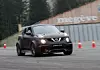 Der Nissan Juke-R 2.0 muss mit Drehzahlen bei Laune gehalten werden
