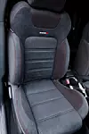Nissan Juke Nismo RS - gute Sportstühle und gegen Aufpreis gibt es Recaro-Schalen