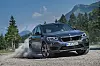 Der BMW X1 25i xDrive ein paar Millimeter kürzer, aber nennenswert höher und breiter als bisher.