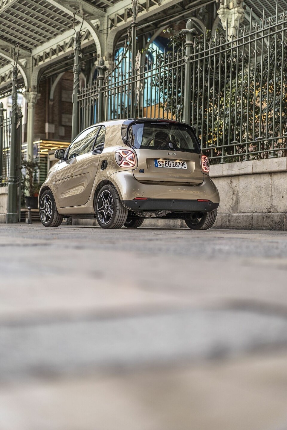 Die Heckleuchten haben einen 3-D-Look. Smart EQ Fortwo - Heckleuchten im 3D-Look