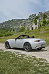 Mazda MX 5 - startet bei knapp 23.000 Euro