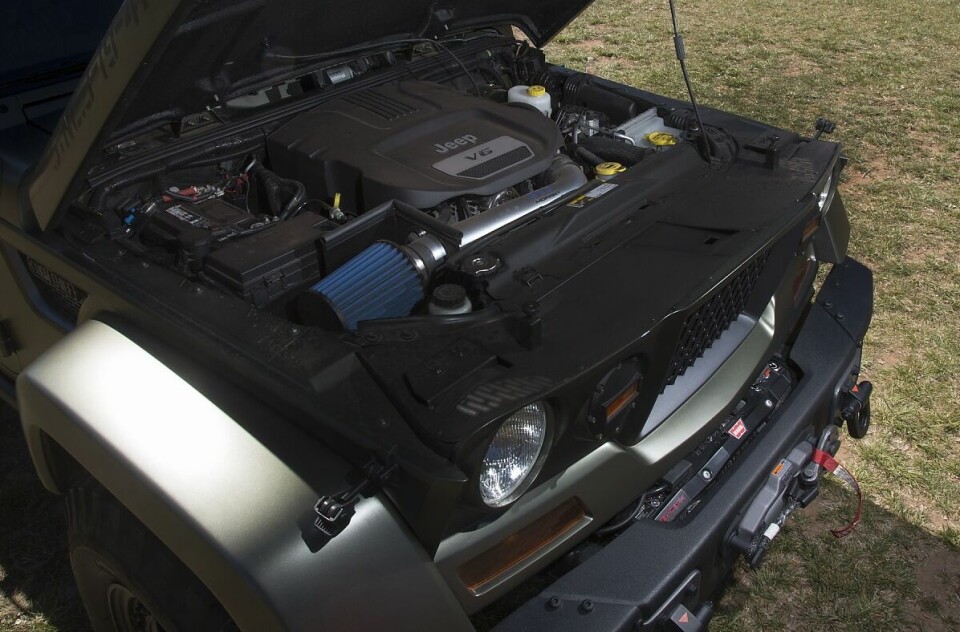 Als Motor kommt der bekannte 3,6-Liter-V6 zum Einsatz.