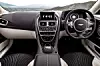 Aston Martin DB11 - das neue Cockpit mit zwei Displays.