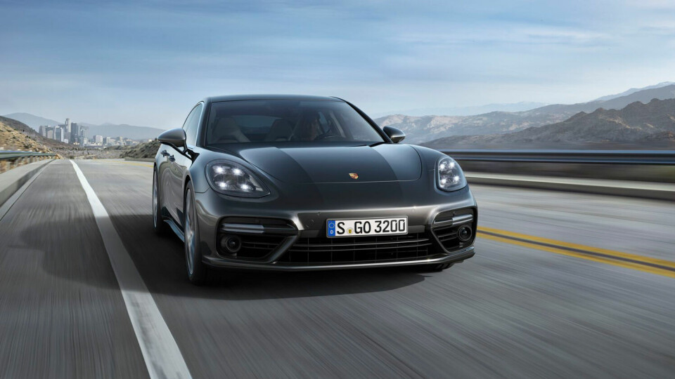 Posche Panamera 2017