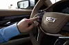 Cadillac CT6 - Druck auf den Knopf aktiviert Super Cruise