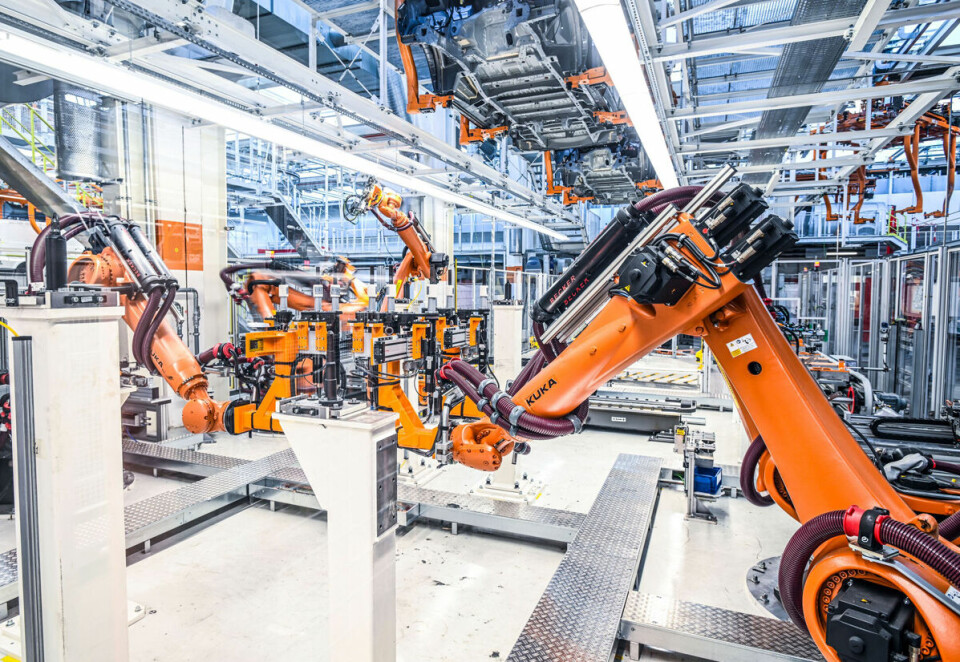 Mit einem Investitionsvolumen in Höhe von rund 680 Millionen Euro wird Hannover zum Mehr-Marken-Standort ausgebaut. Fertigungslinie im Volkswagen-Werk Hannover Stöcken.