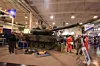 Mit 1.500 PS einer der Stärkster der Messe: Leopard 2-Panzer.