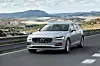 Volvo V90.