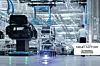 Ein FTS transportiert ein Fahrzeug in der Factory 56 von Mercedes-Benz. Das Werk ist ein Paradebeispiel für die ANwendungsfälle von Smart Logistics.