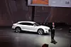 Audi Entwicklungs-Chef Ulrich Hackenberg legte noch einen nach und zeigte den Audi prologue allroad.