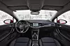 Das Armaturenbrett des Opel Astra