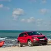 Skoda Karoq am Strand.