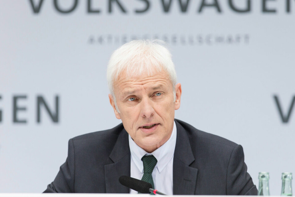 Matthias Müller, Vorstandsvorsitzender der Volkswagen AG, hat sein Handwerk in der Automobilindustrie von der Pike auf gelernt: Nach seinem Abitur in Ingolstadt absolvierte er eine Lehre als Werkzeugmacher bei Audi. Danach studierte er in München Informatik. Nach diversen Leitungsfunktionen für Audi, Seat und Lamborghini war er von 2010 bis 2015 Porsche-Chef. Im September 2015 löste er Martin Winterkorn als VW-CEO ab. Matthias Müller, Vorstandsvorsitzender der Volkswagen AG