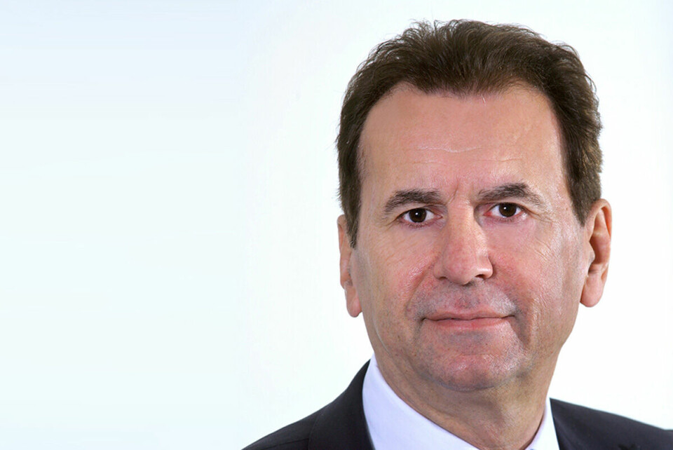 Der ehemalige Bundesgeschäftsführer der SPD (1991 bis 1993) Karlheinz Blessing ist seit Anfang 2016 Mitglied des Vorstands der Volkswagen AG für den Geschäftsbereich 'Personal und Organisation. Karlheinz Blessing, Volkswagen