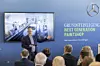 Ein hoher dreistelliger Millionenbetrag in Standort Sindelfingen: Mercedes-Benz legt Grundstein für nachhaltigen „Next Generation Paintshop“Mercedes-Benz invests high triple-digit million euro amount in sustainable “Next Generation Paintshop” f