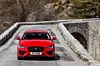 Jaguar XE P300 AWD - breiterer Kühlergrill