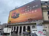 Cadillac-Banner in Paris