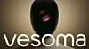 Humanoider Roboter von Vesoma vor Vesoma-Schriftzug, europäisches Robotik-Startup für Physical AI, Reinforcement Learning, Fertigung, Logistik und Automobilindustrie