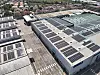 Luftaufnahme des Mahle-Werks in Samut Prakan in Thailand. Auf den Dächern der Produktionsgebäude sind großflächig Photovoltaikmodule installiert.