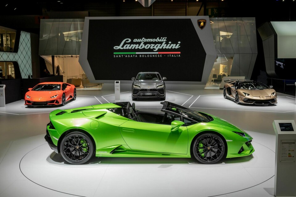 Die Nachrichtenagentur Bloomberg hatte unter Berufung auf mit der Angelegenheit vertraute Kreise berichtet, Volkswagen denke unter anderem über einen Börsengang oder einen Verkauf von Lamborghini nach. 533907_v3