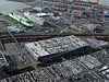 Bremerhaven ist der größte Autoumschlagplatz der Welt.