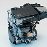 Mercedes präsentiert neuen Benzinmotor M 252 heißt der neue 1,5-Liter-Vierzylinder der FAME-Familie mit 48-Volt-Technologie und neuem Segment-Abgasturbolader