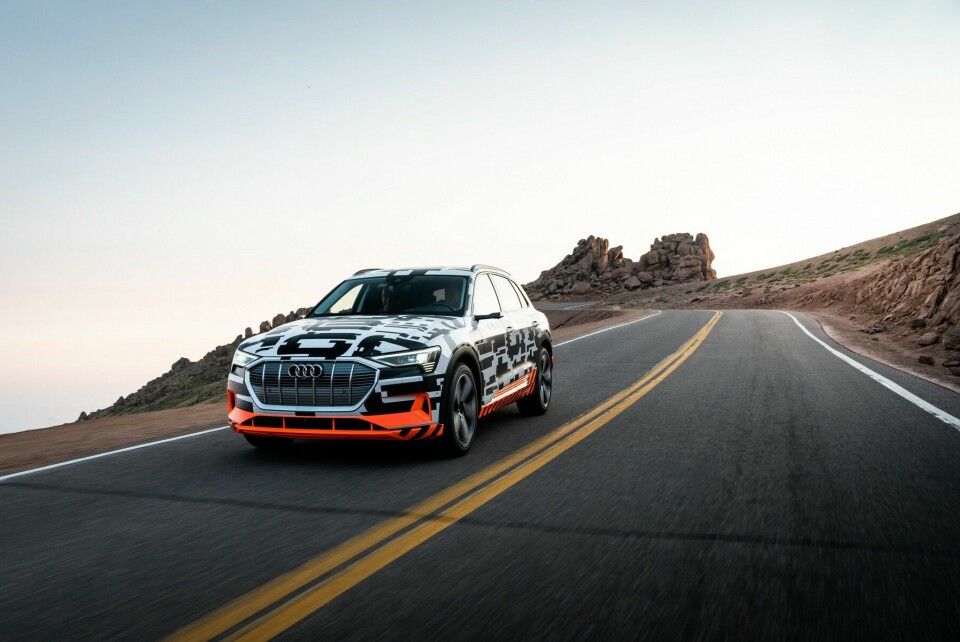 Audi e-tron quattro Prototyp: Hecklastiger Allradantrieb