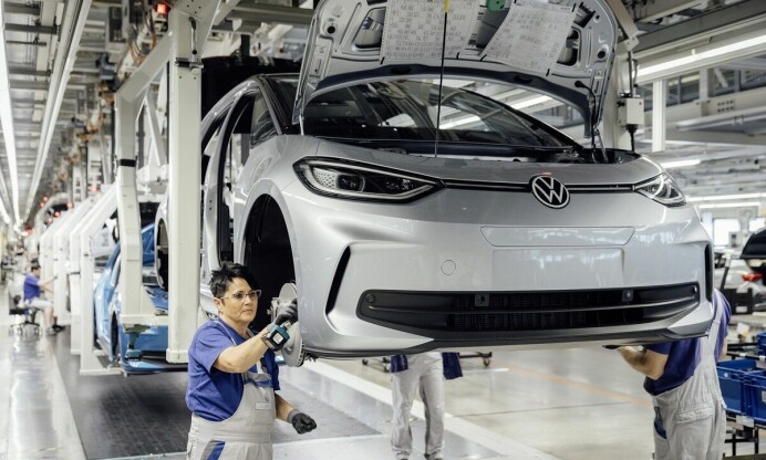 VW streicht Schichten an mehreren Standorten