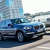 Der BMW X3 xDrive30e ist bis zu 210 km/h schnell