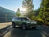 Rivian R1S
