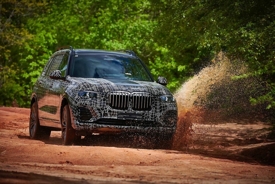 BMW X7: Dank Luftfederung auch fürs Gelände