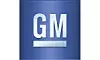 Logo von GM; blauer Hintergrund mit den silbernen Buchstaben GM.