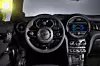 Mini Cooper SE - typisches Mini-Cockpit